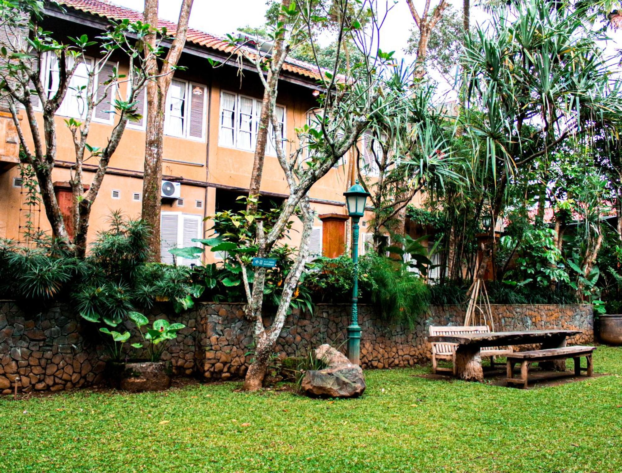 Kayu Arum Resort Салатига Экстерьер фото